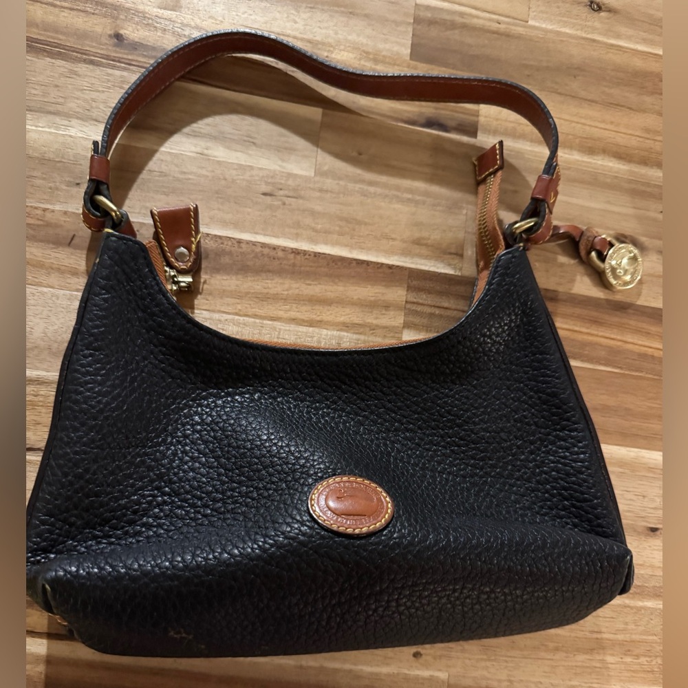 Dooney & Bourke